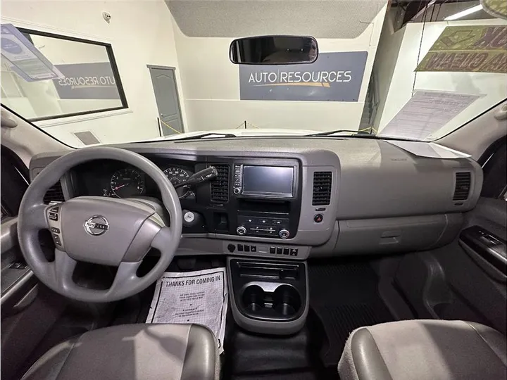 WHITE, 2019 NISSAN NV3500 HD CARGO Image 11