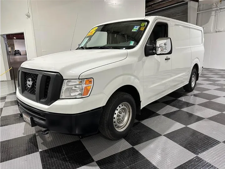 WHITE, 2019 NISSAN NV3500 HD CARGO Image 7