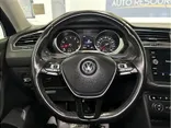 BLUE, 2019 VOLKSWAGEN TIGUAN Thumnail Image 33