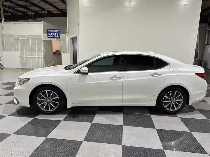 WHITE, 2020 ACURA TLX Image 7