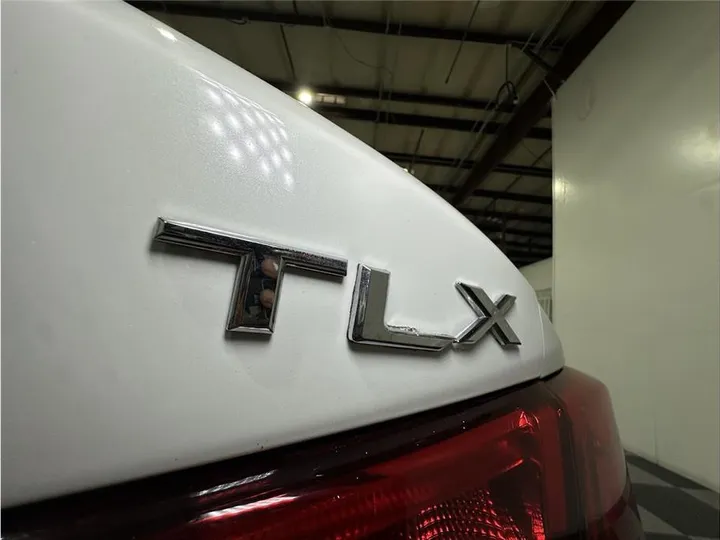 WHITE, 2020 ACURA TLX Image 21