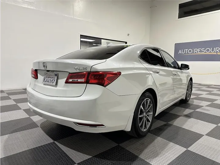 WHITE, 2020 ACURA TLX Image 4