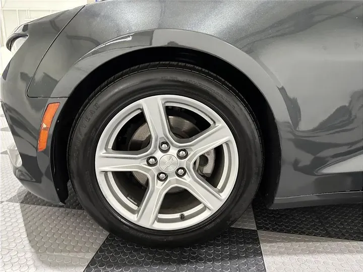 GRAY, 2017 CHEVROLET CAMARO Image 11