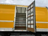 YELLOW, 2017 HINO TRUCK Thumnail Image 31