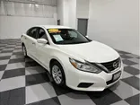 WHITE, 2018 NISSAN ALTIMA Thumnail Image 2