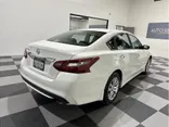 WHITE, 2018 NISSAN ALTIMA Thumnail Image 5