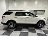 WHITE, 2016 FORD EXPLORER Thumnail Image 4