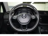 BLUE, 2021 VOLKSWAGEN TIGUAN Thumnail Image 23