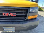 YELLOW, 2018 GMC SAVANA COMMERCIAL CUTAWAY Thumnail Image 10