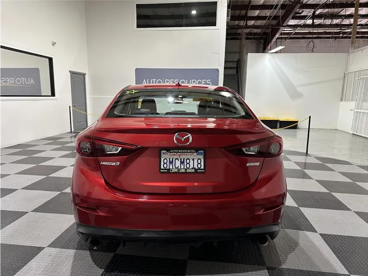 RED, 2016 MAZDA MAZDA3 Image 6