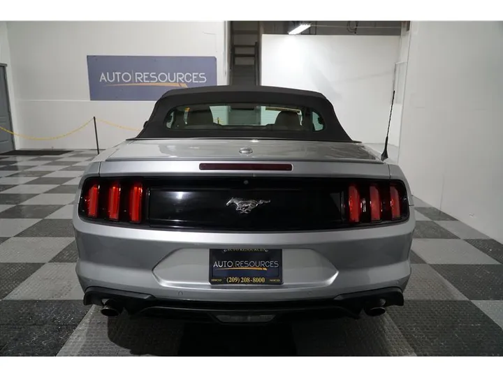 SILVER, 2022 FORD MUSTANG Image 6