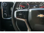 WHITE, 2020 CHEVROLET SILVERADO 1500 CREW CAB Thumnail Image 5