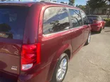 MAROON, 2018 DODGE GRAND CARAVAN PASSENGER Thumnail Image 4