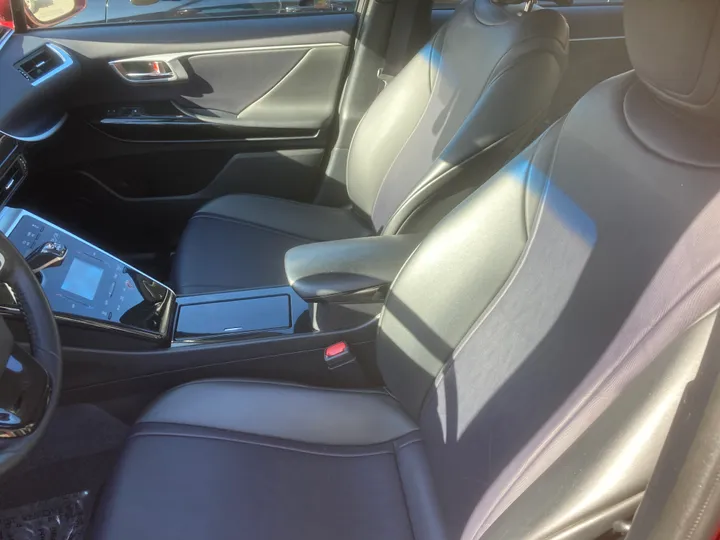 RED, 2019 TOYOTA MIRAI Image 7