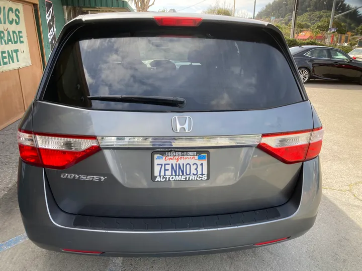 GRAY, 2012 HONDA ODYSSEY Image 7