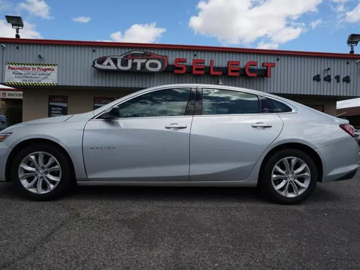 SILVER, 2020 CHEVROLET MALIBU Image 4