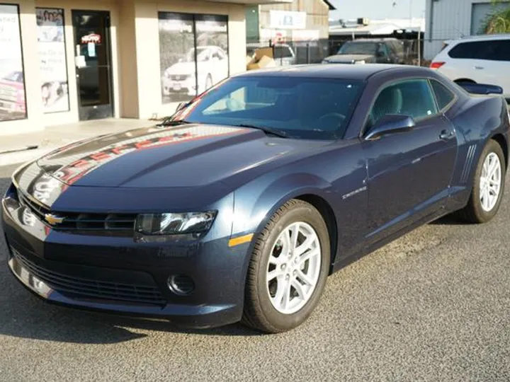 2015 CHEVROLET CAMARO Image 2