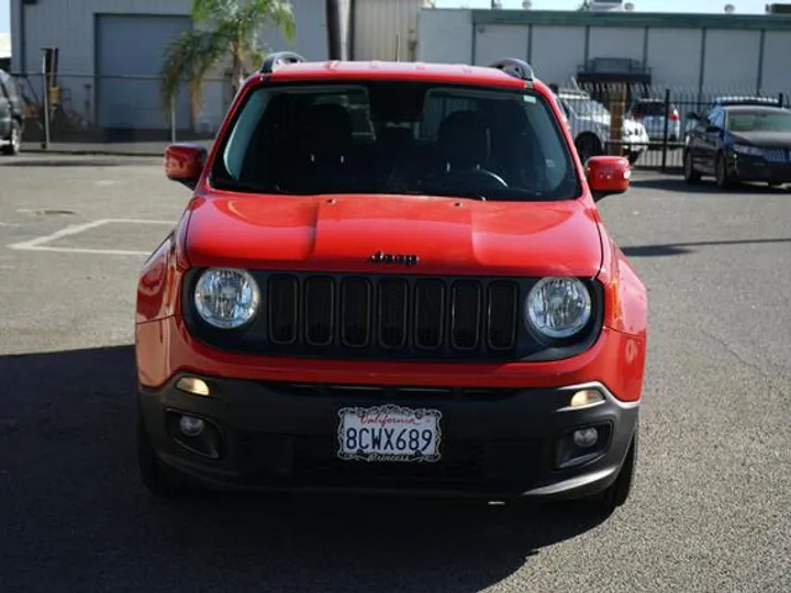 2017 JEEP RENEGADE Image 2