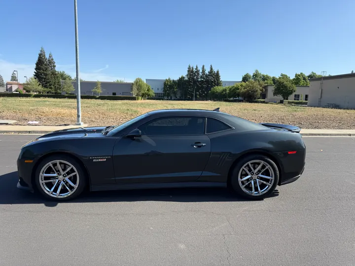 GRAY, 2013 CHEVROLET CAMARO Image 4