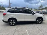 WHITE, 2018 SUBARU FORESTER Thumnail Image 6