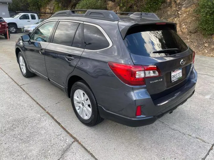 BLUE, 2017 SUBARU OUTBACK Image 3