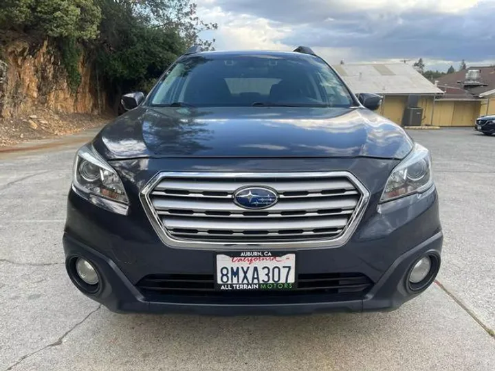 BLUE, 2017 SUBARU OUTBACK Image 8