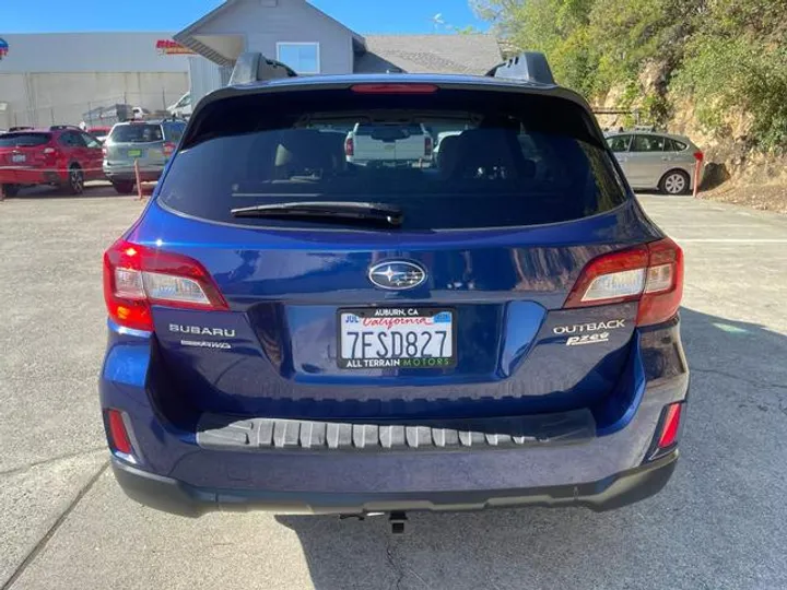 BLUE, 2015 SUBARU OUTBACK Image 4