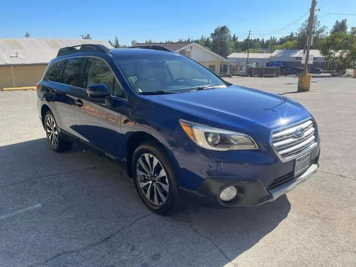 BLUE, 2015 SUBARU OUTBACK Image 7