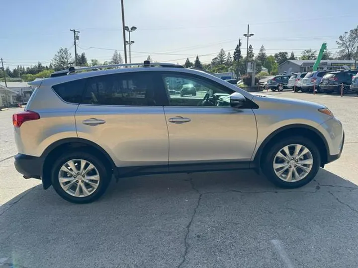 SILVER, 2013 TOYOTA RAV4 Image 8