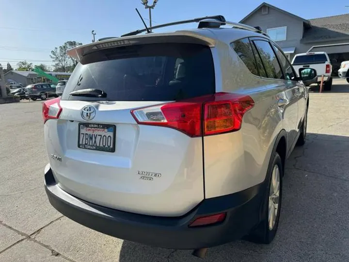 SILVER, 2013 TOYOTA RAV4 Image 6