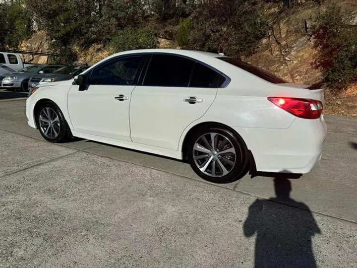 WHITE, 2015 SUBARU LEGACY Image 3