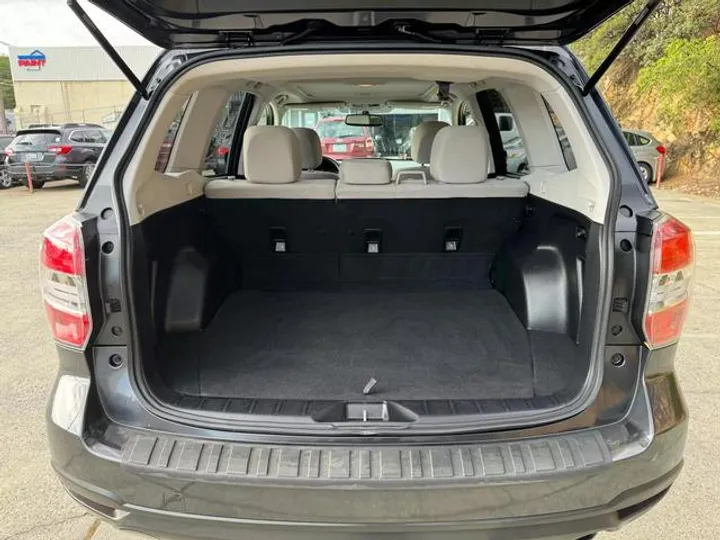 GRAY, 2014 SUBARU FORESTER Image 18