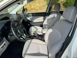 WHITE, 2017 SUBARU FORESTER Thumnail Image 13