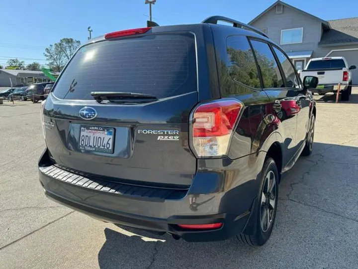 GRAY, 2017 SUBARU FORESTER Image 6