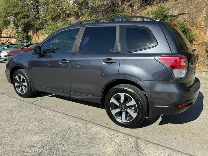 GRAY, 2017 SUBARU FORESTER Image 3