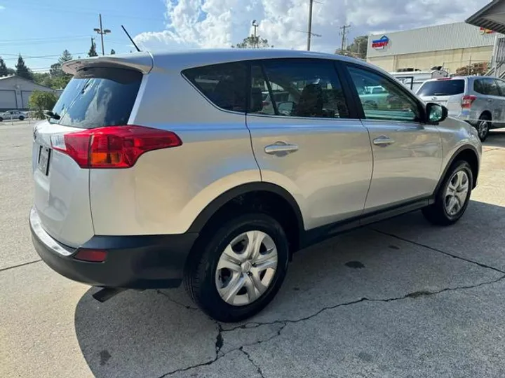 SILVER, 2013 TOYOTA RAV4 Image 7