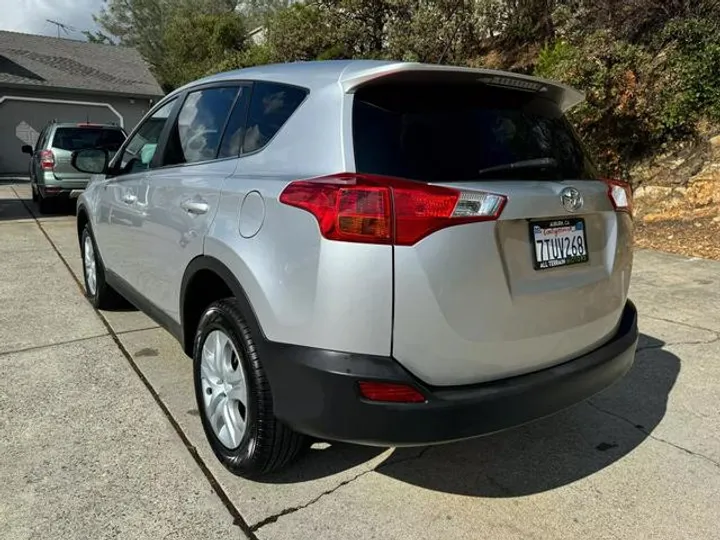 SILVER, 2013 TOYOTA RAV4 Image 4