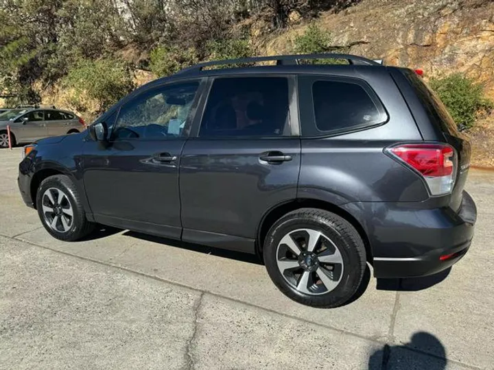 GRAY, 2017 SUBARU FORESTER Image 3