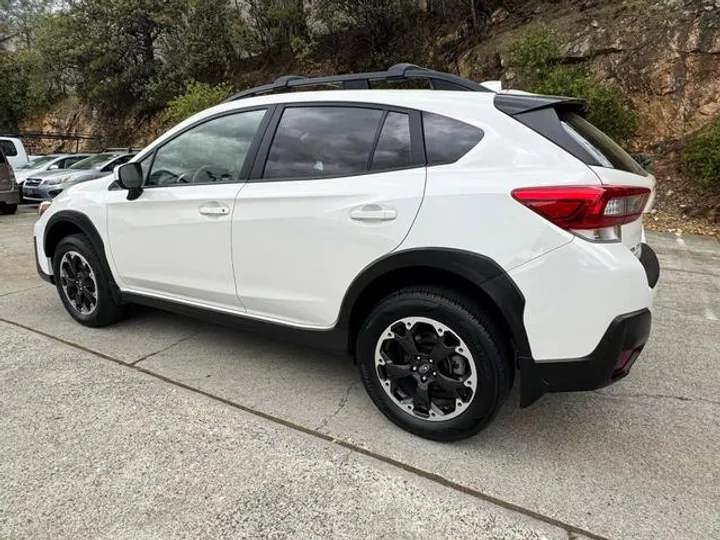 WHITE, 2021 SUBARU CROSSTREK Image 3