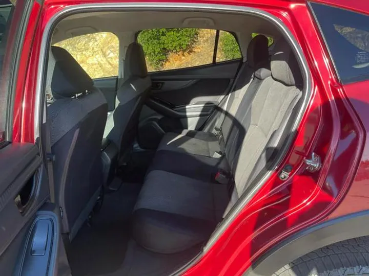 RED, 2018 SUBARU CROSSTREK Image 16