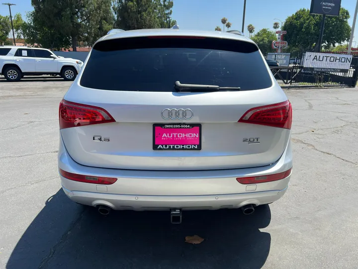 SILVER, 2012 AUDI Q5 Image 36