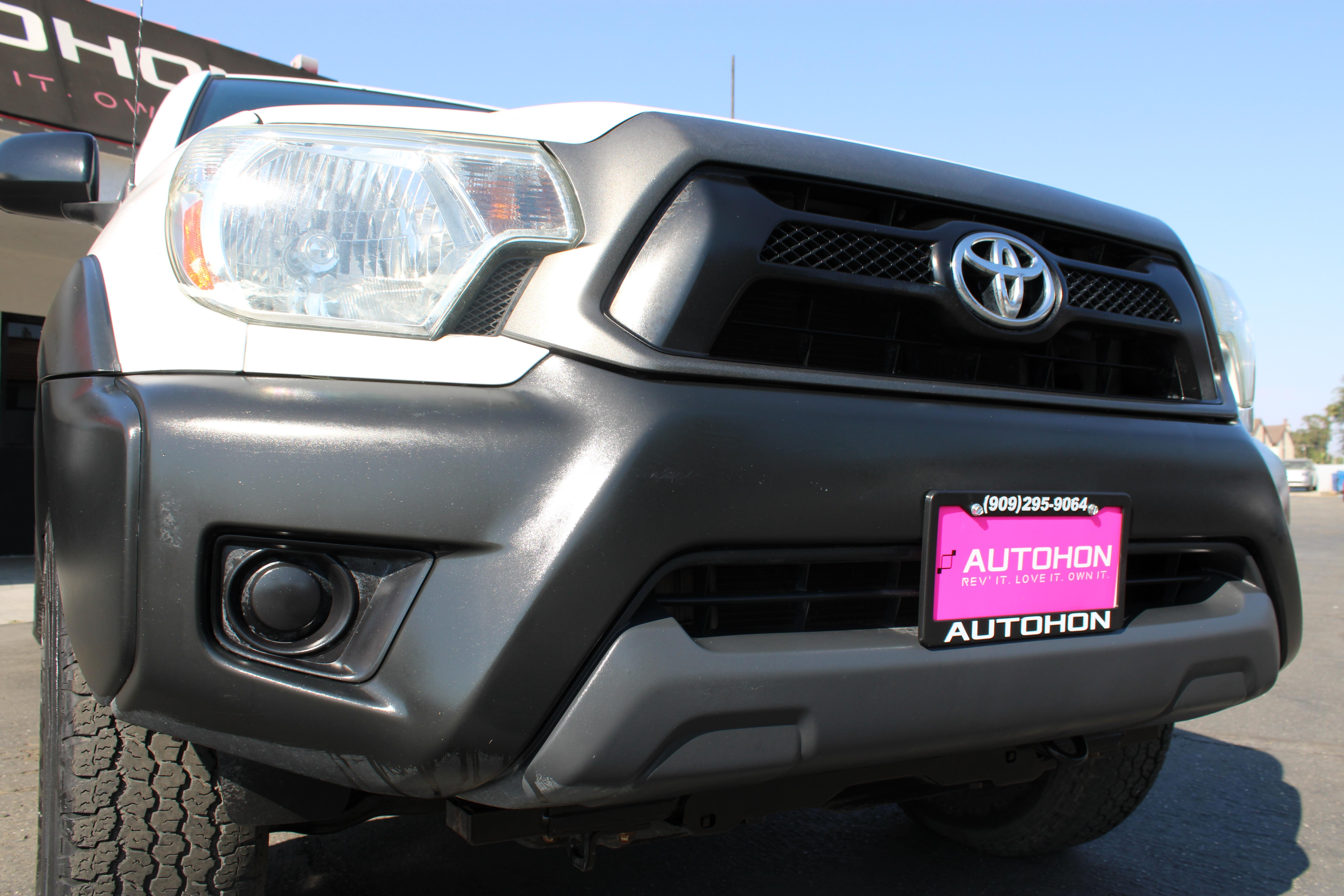 WHITE, 2014 TOYOTA TACOMA DOUBLE CAB Image 3