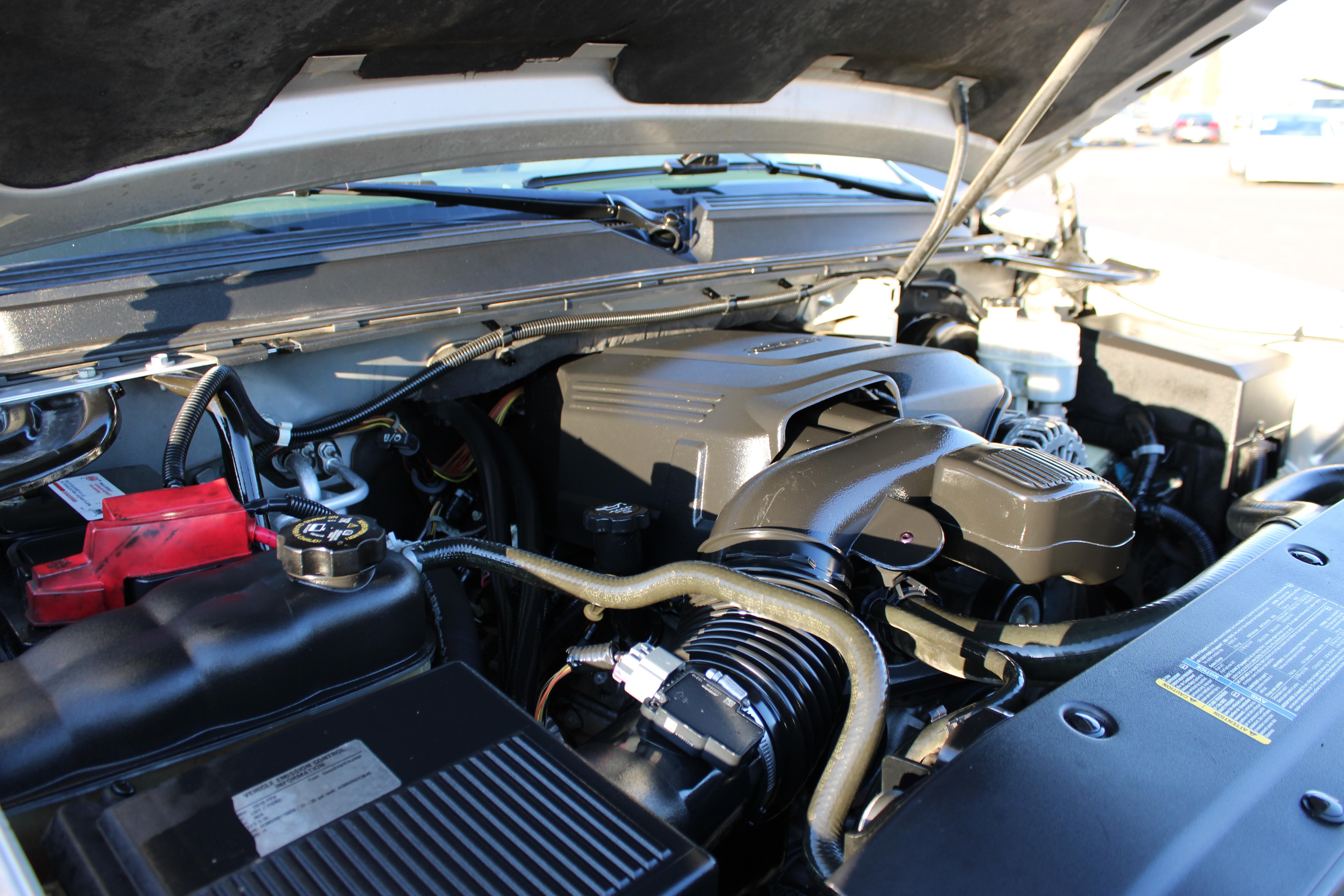 2001 CHEVROLET AVALANCHE Image 41
