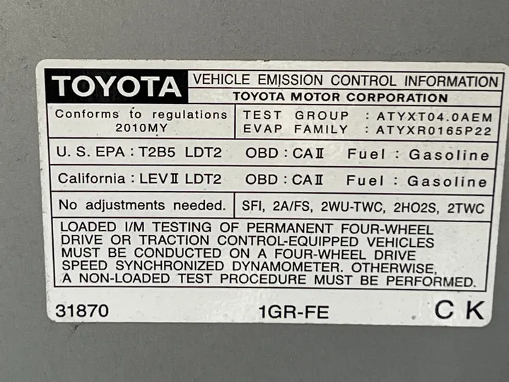SILVER, 2010 TOYOTA TACOMA DOUBLE CAB Image 24
