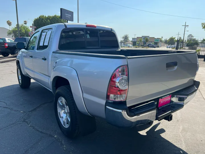 SILVER, 2010 TOYOTA TACOMA DOUBLE CAB Image 34