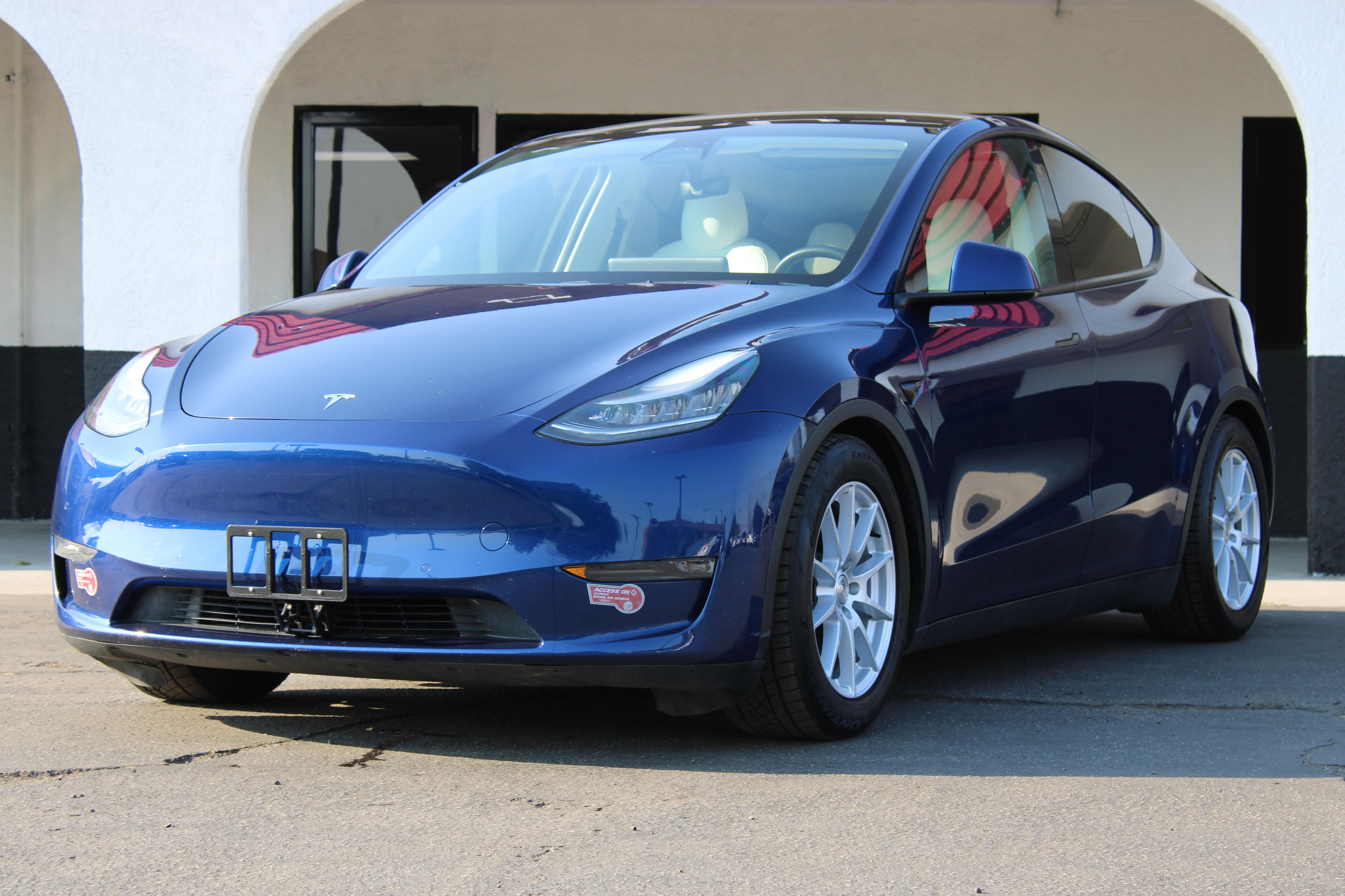 BLUE, 2021 TESLA MODEL Y Image 33
