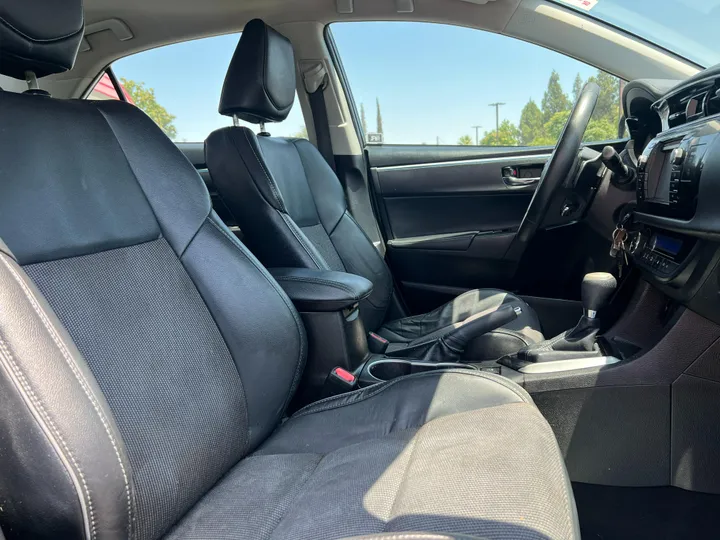 GREY, 2016 TOYOTA COROLLA Image 14