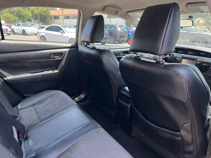 GREY, 2016 TOYOTA COROLLA Image 18