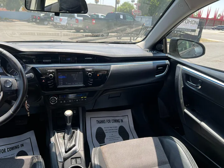 GREY, 2016 TOYOTA COROLLA Image 21