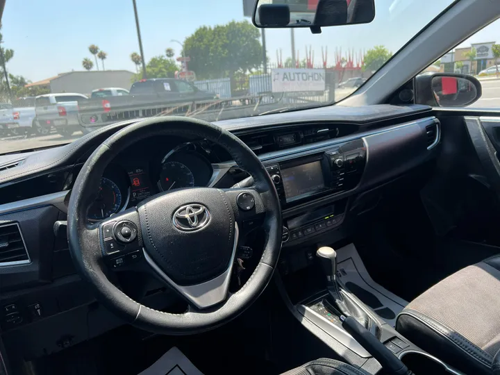 GREY, 2016 TOYOTA COROLLA Image 25
